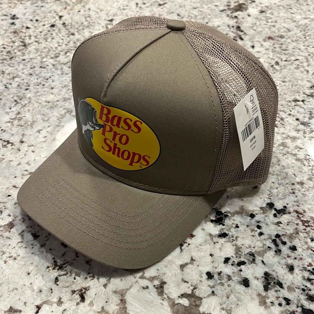 Bass Pro Shops hat